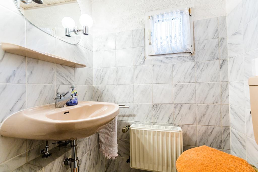 Ferienwohnung Koeln-Altstadt-Nord エクステリア 写真